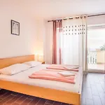 Bogdanic Krk I Apartament